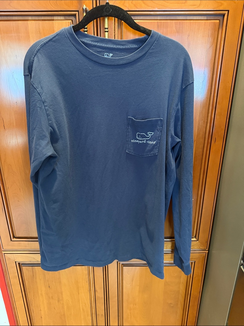 Vineyard Vines Navy Long-Sleeve Pocket Tee with weathered Whale Logo